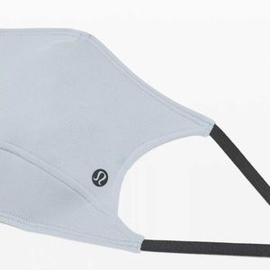 NWT Lululemon Ear Loop Mask